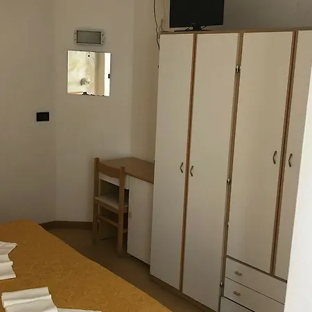 Hotel Lucciola Riccione