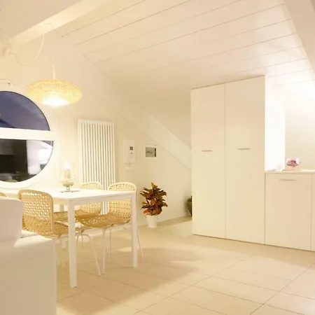 Appartement Dante 124 | A *