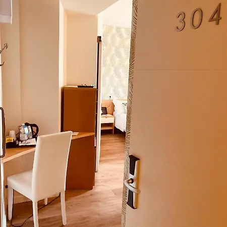 Hotel Montecarlo - Vista Mare Con Piscina & Area Fitness