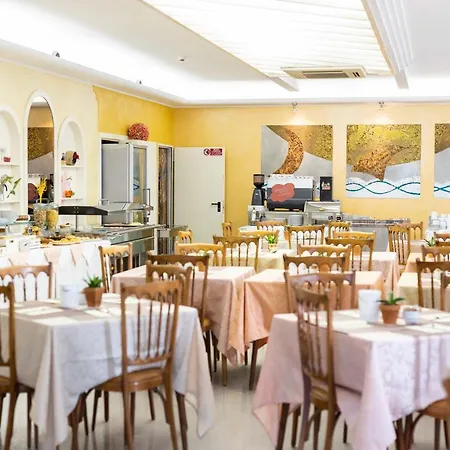 Alfa Tao Hotel 3*