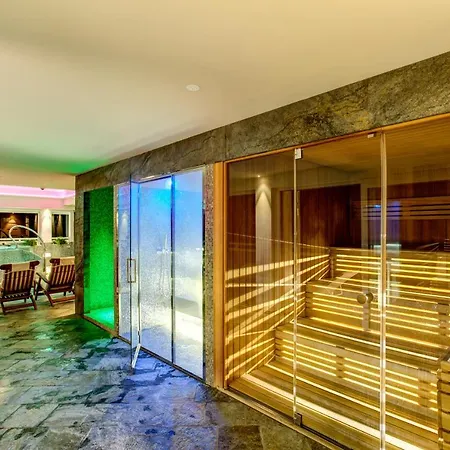 Hotel Adlon - Fronte Mare
