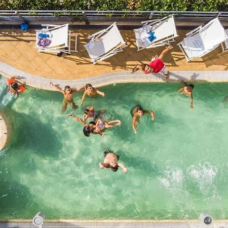 Adlon - Fronte Mare Hotel Riccione