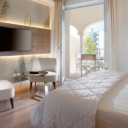 Hotel Corallo 4*