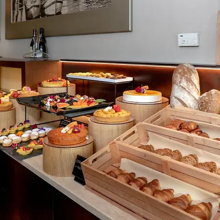 Select & - Hotel 4*