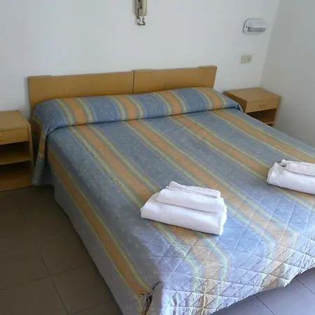 Pupa Hotel