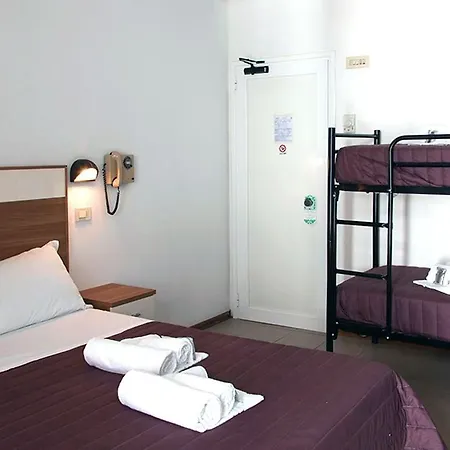 Otel Vela D'oro 2*