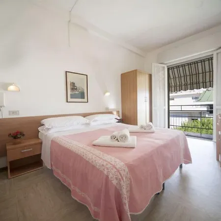Hotel Harmony 2*