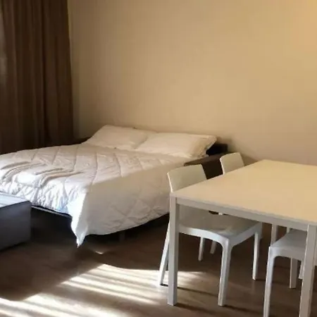 Residenze Al Colle Dei Pini Aparthotel 3*