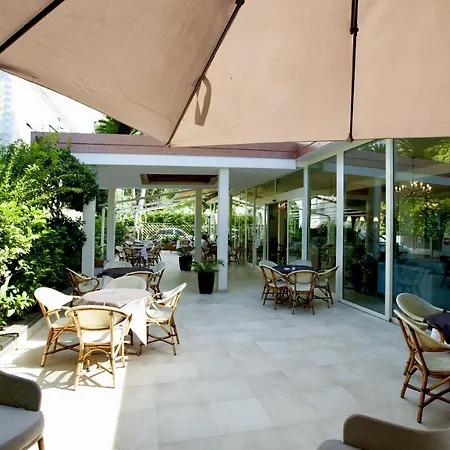 Hotel Maestri 3*