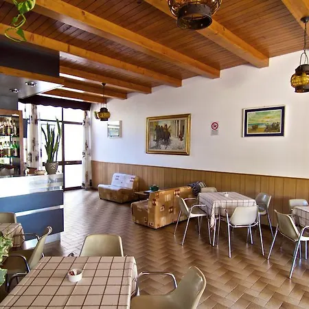 Hotel Tua