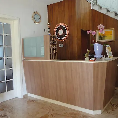 Hotel Tua