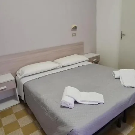 Hotel Astoria *