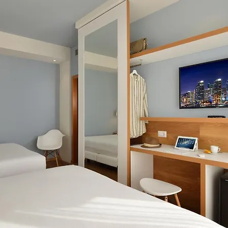 Hotel Concord 4*