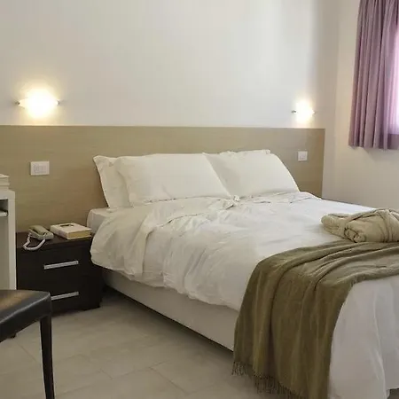 Aparthotel Rubino 3*