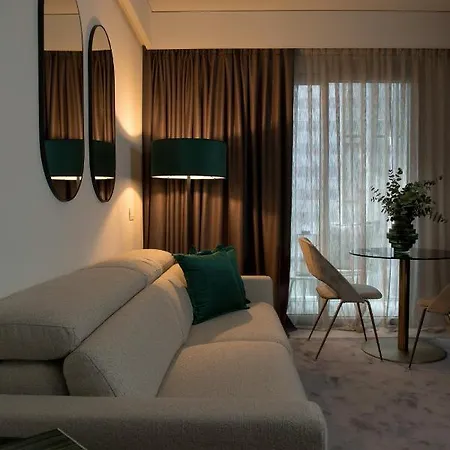 Hotel We Me 4*