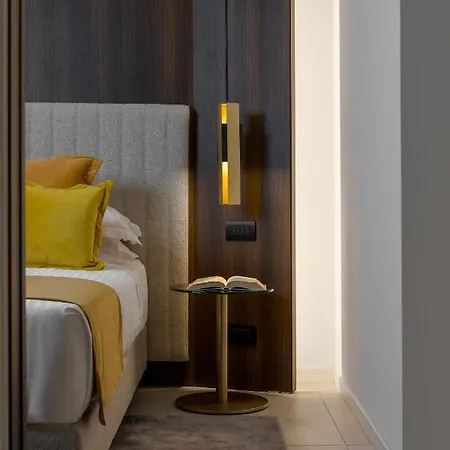 Hotel We Me 4*