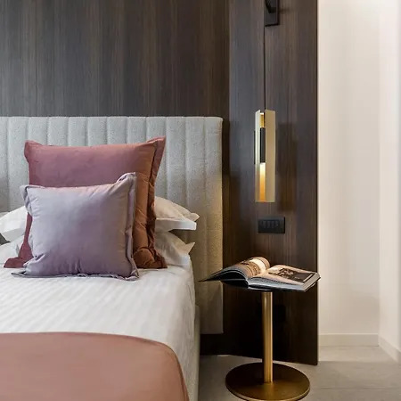 Hotel We Me 4*