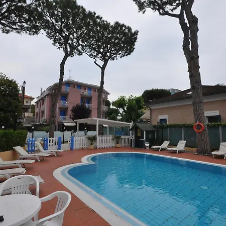 Hotel Relax