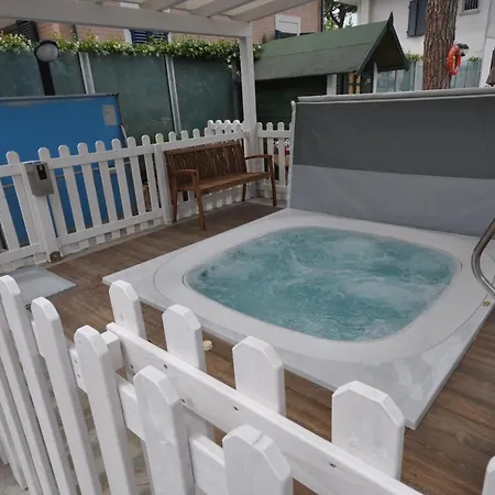 Relax Hotel