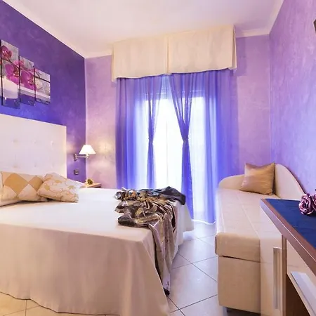 Petronio Hotel 3*