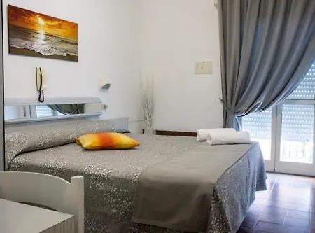 Hotel Santa Cecilia *