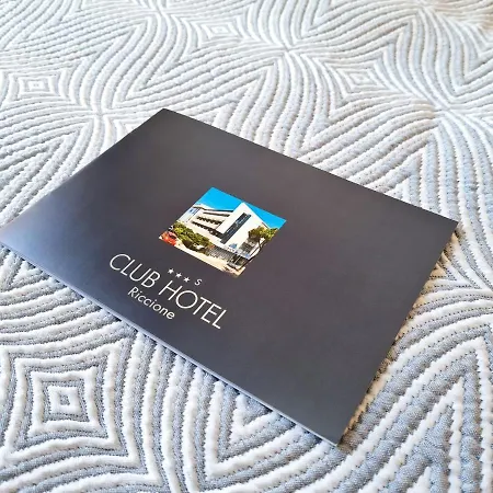 Club Hotel 3*