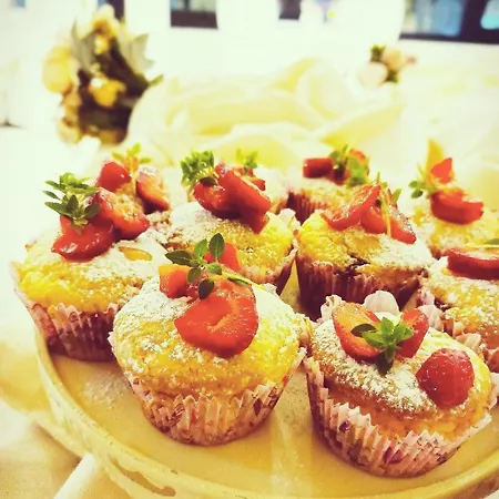 Garisenda -b&b&brunch In Centro A Riccione- 3*