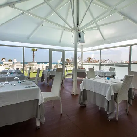 Mediterraneo Hotel 4*