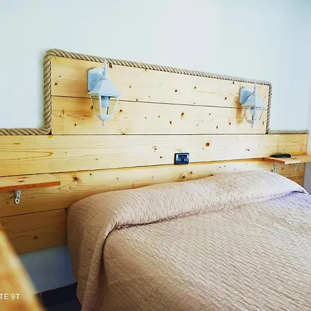 Garisenda -b&b&brunch In Centro A Riccione- Hotel Riccione