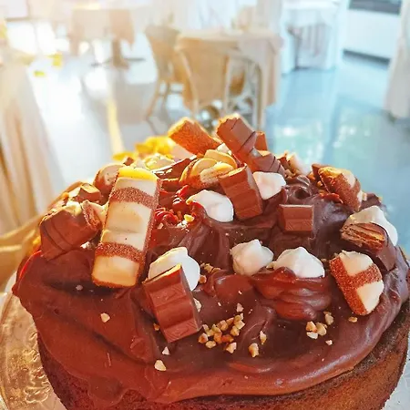 Garisenda -b&b&brunch In Centro A Riccione-