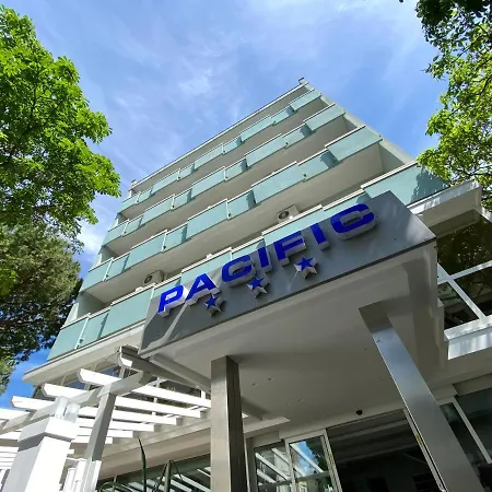 Pacific 호텔 3*