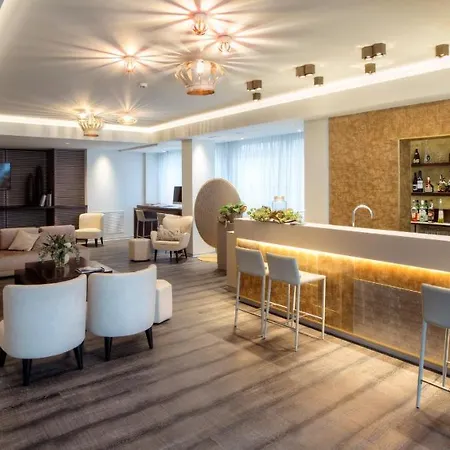 Dory Hotel 4*