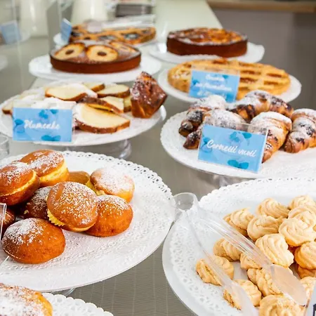 Hotel Christian Ideale Per Famiglie Riccione