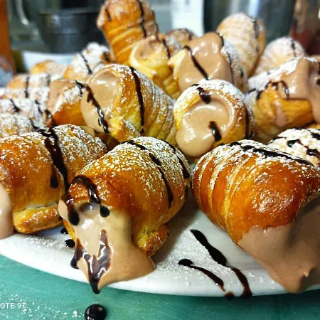 Hotel Garisenda -b&b&brunch In Centro A Riccione-