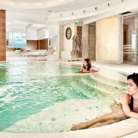 Hotel Corallo 4*