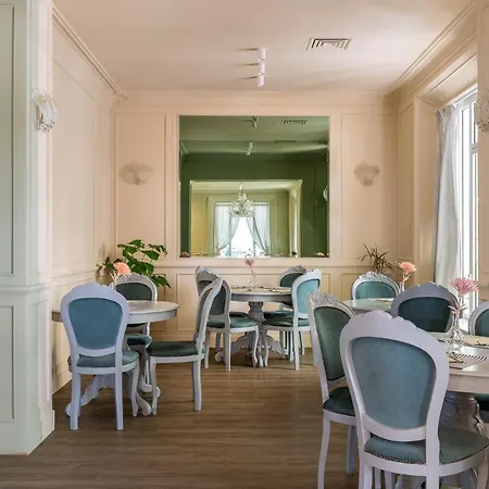 Vagabond Hotel 3*