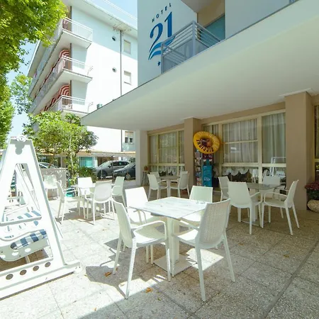 21 Hotel