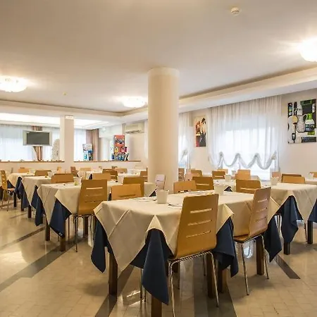 Nizza - Nuova Gestione Riccione
