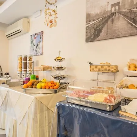 Nizza - Nuova Gestione Hotel Riccione