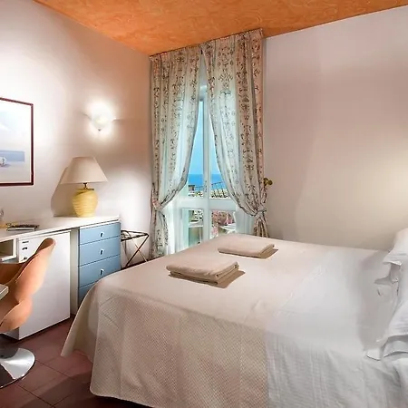 Sarti Hotel