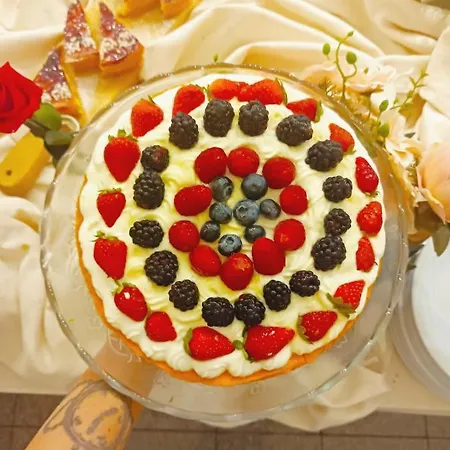 Garisenda -b&b&brunch In Centro A Riccione- 3*