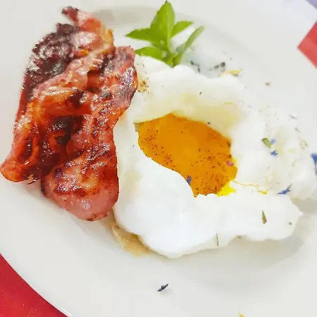 Hotel Garisenda -b&b&brunch In Centro A Riccione-