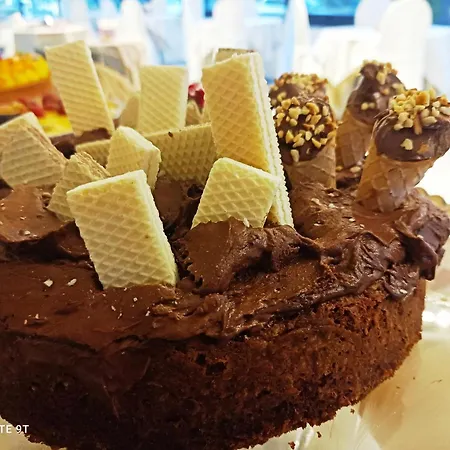 Garisenda -b&b&brunch In Centro A Riccione- 3* Riccione