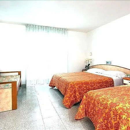 Hotel Lina