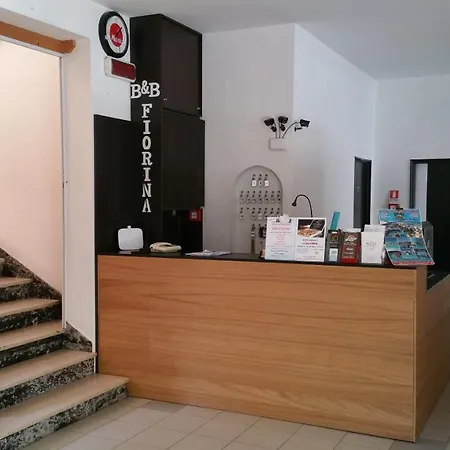 Fiorina - Village Gratuito - Colazione Fino A Mezzogiorno