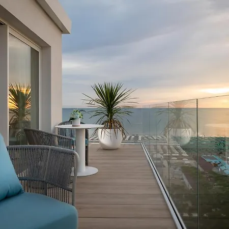 Atlantic & Hotel Riccione