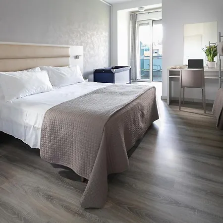 Zanarini 3* Riccione
