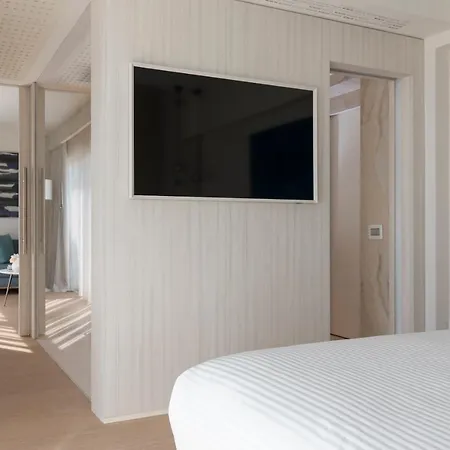 Hotel Atlantic & 4*