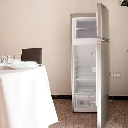 Casa Vacanze Mainardi Con Giardino Riccione