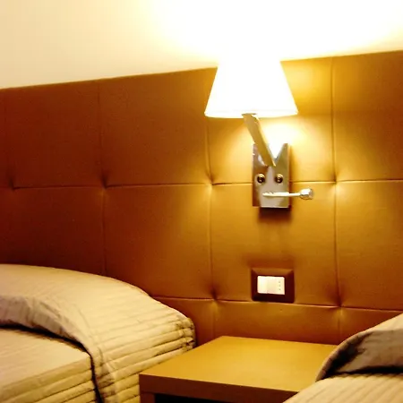 Aparthotel Residenze Al Colle Dei Pini 3*